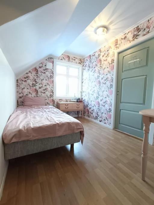 Charming House In Ulsteinvik With Free Parking Villa Ngoại thất bức ảnh